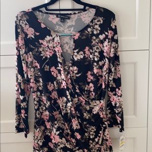 Inc Modern Mod Floral Top